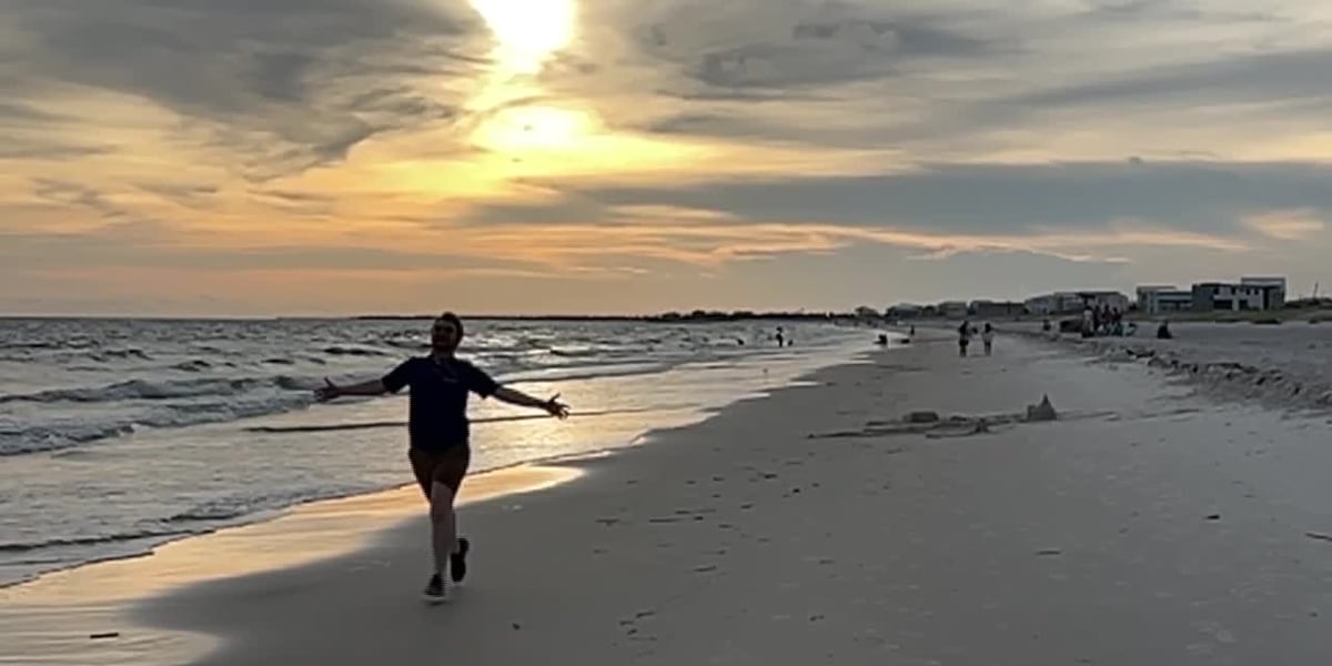 News4 First Alert Weather Extra | Weather In Words: Mexico Beach Mingle!